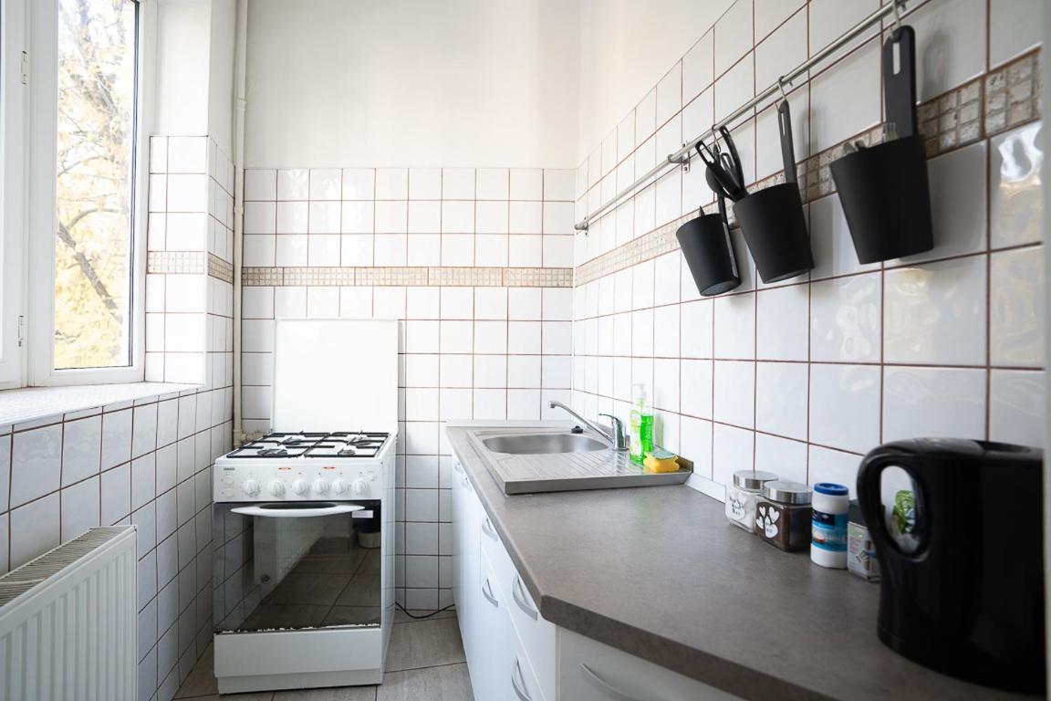 Cismigiu Garden Apartment Bukares Bagian luar foto